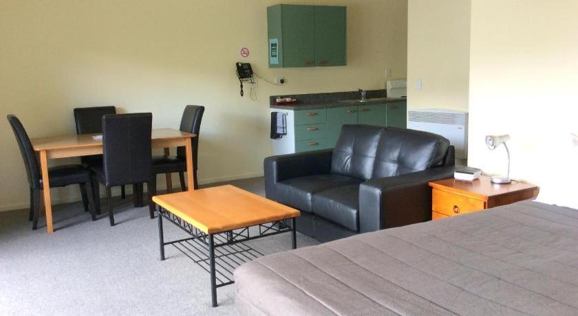 Wanaka Heights Motel Εξωτερικό φωτογραφία