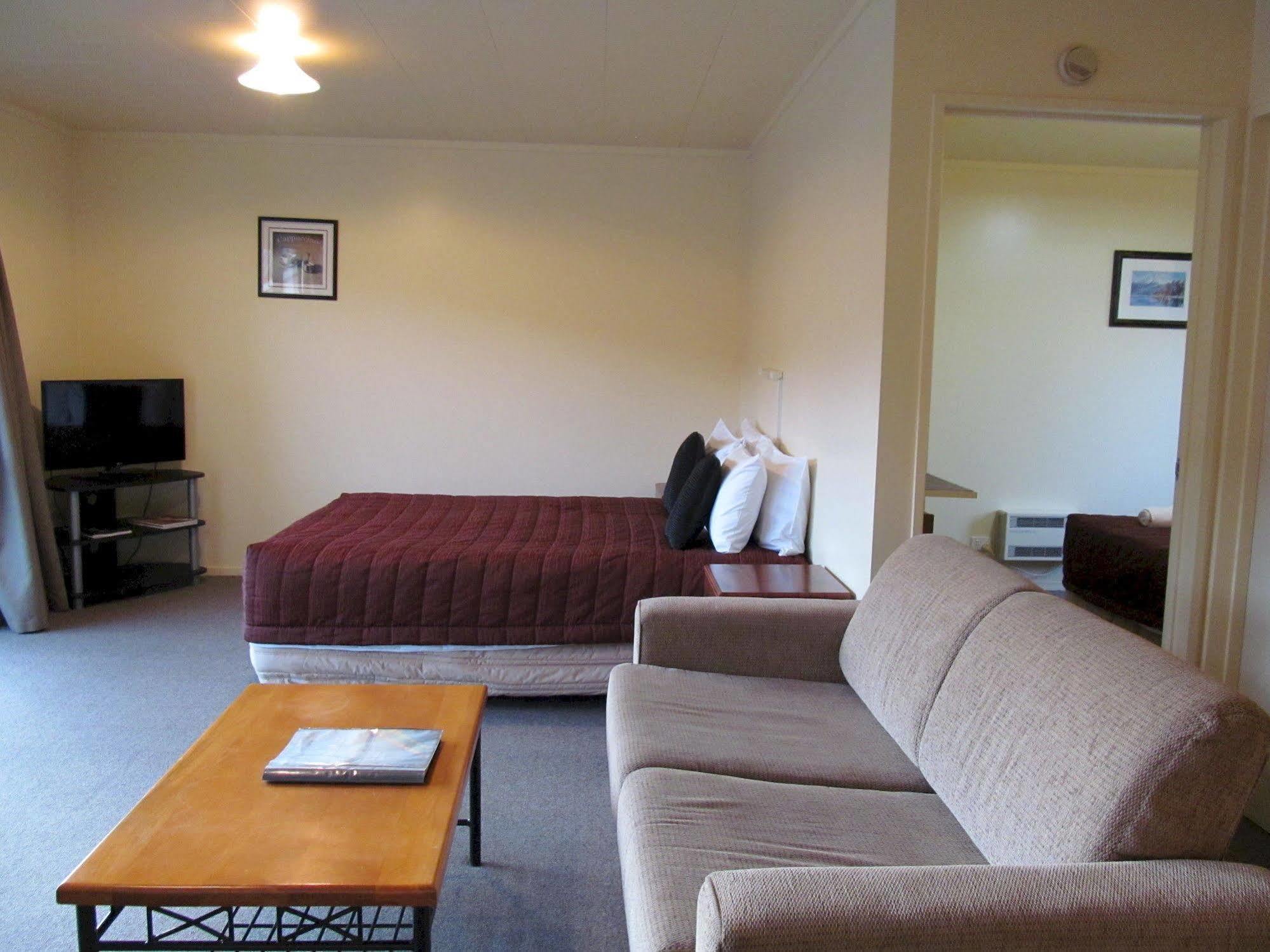 Wanaka Heights Motel Εξωτερικό φωτογραφία